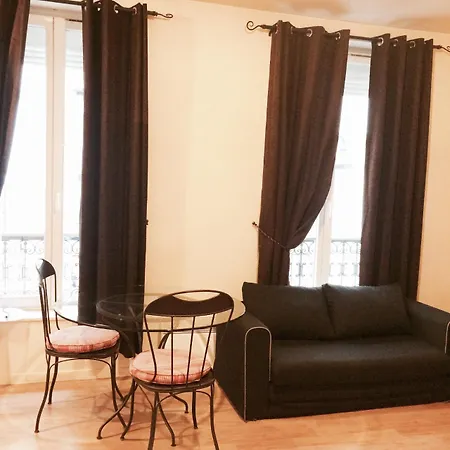 Cozy Place In Center *